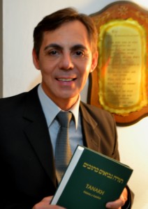 Pastor Rubén Herrera